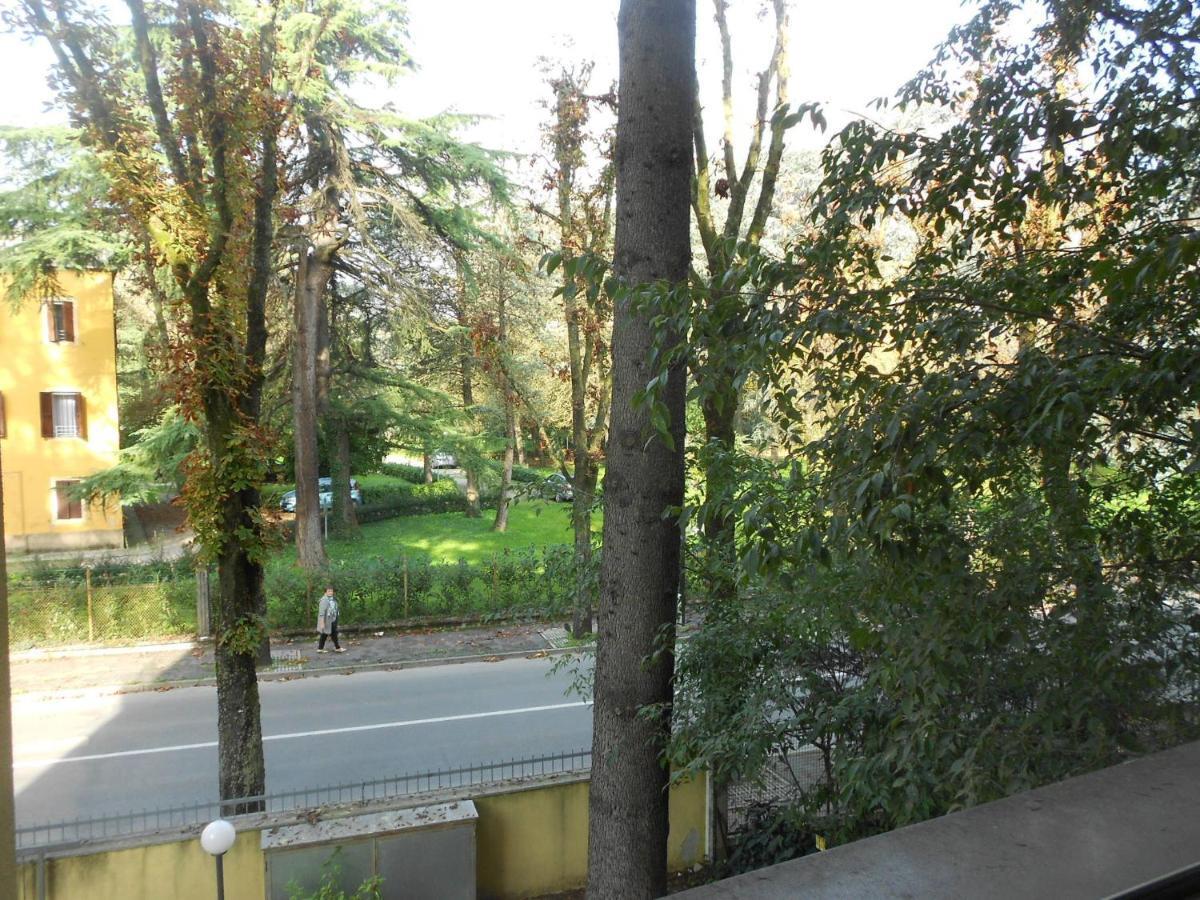 Residence Il Rampicante Монтичелли-Терме Номер фото